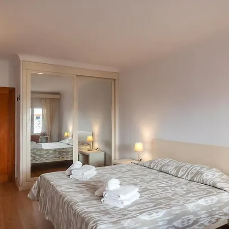 Dom wakacyjny Casa Iris Con Jardin Y Terraza